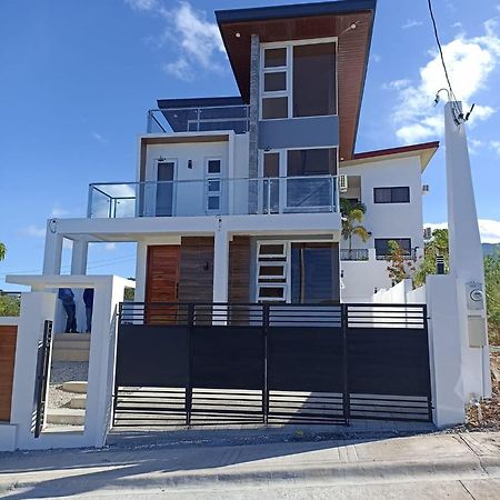 Casa Amores: Camaya Coast Mariveles Εξωτερικό φωτογραφία