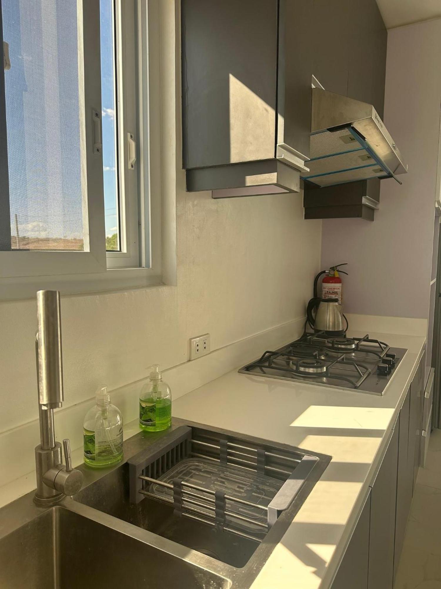 Casa Amores: Camaya Coast Mariveles Εξωτερικό φωτογραφία